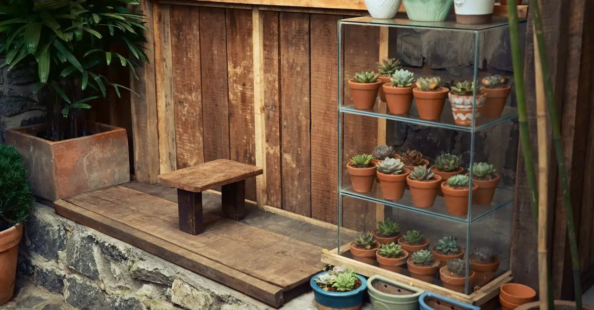 10 Creative Indoor Activities to Spark Your Imagination