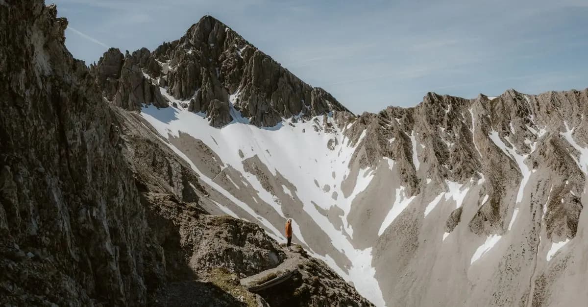 The Benefits of Hiking: More Than Just Exercise